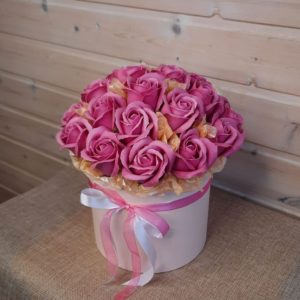 Композиция М — 23 розы
